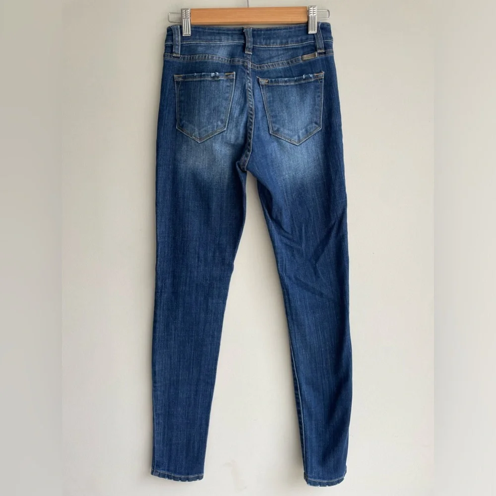 Kancan skinny mid rise estilo jeans